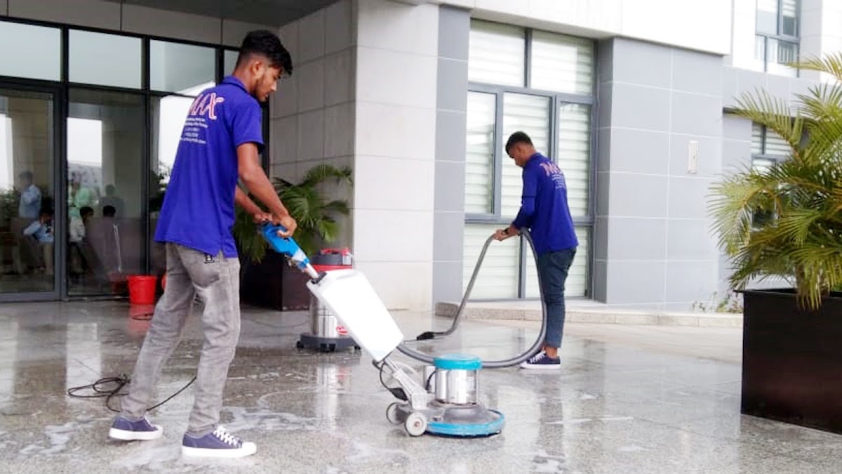 Max Cleaning and Services-Dhaka (ম্যাক্স ক্লিনিং এন্ড সার্ভিসেস) logo