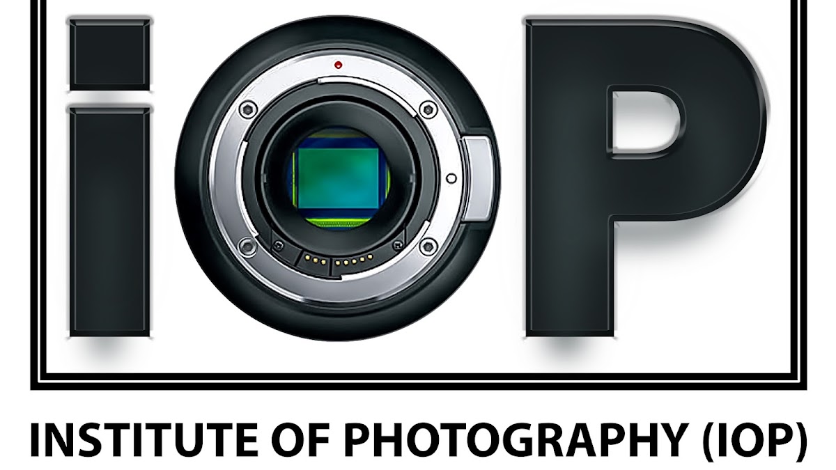 IOP (Institute of Photography) logo