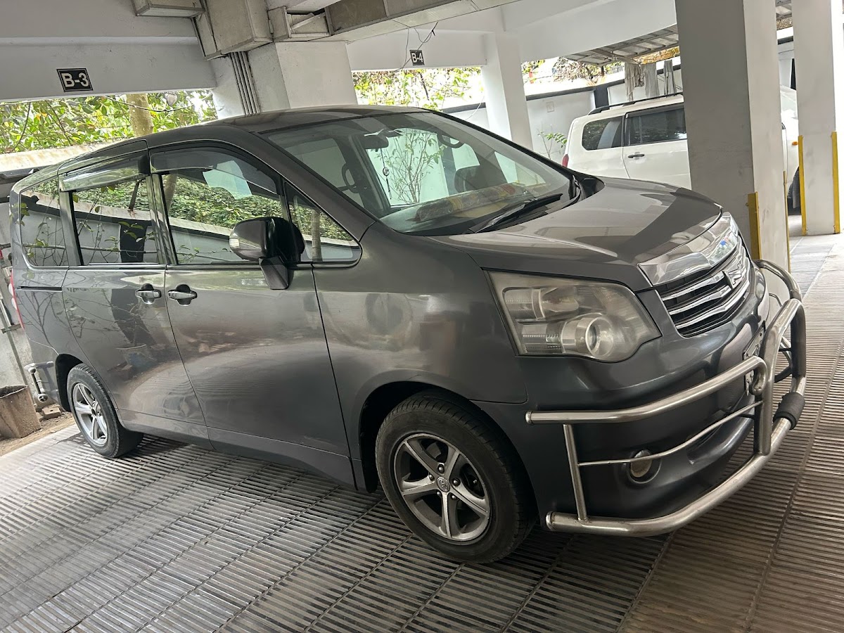 Baluchara Rent A Car - Photo 3