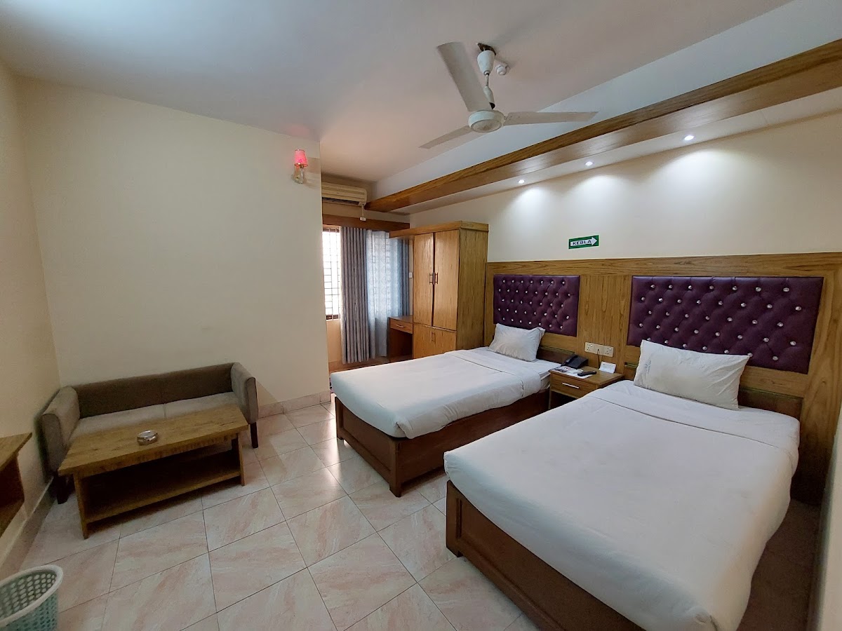 Hotel Eastern View - Photo 3