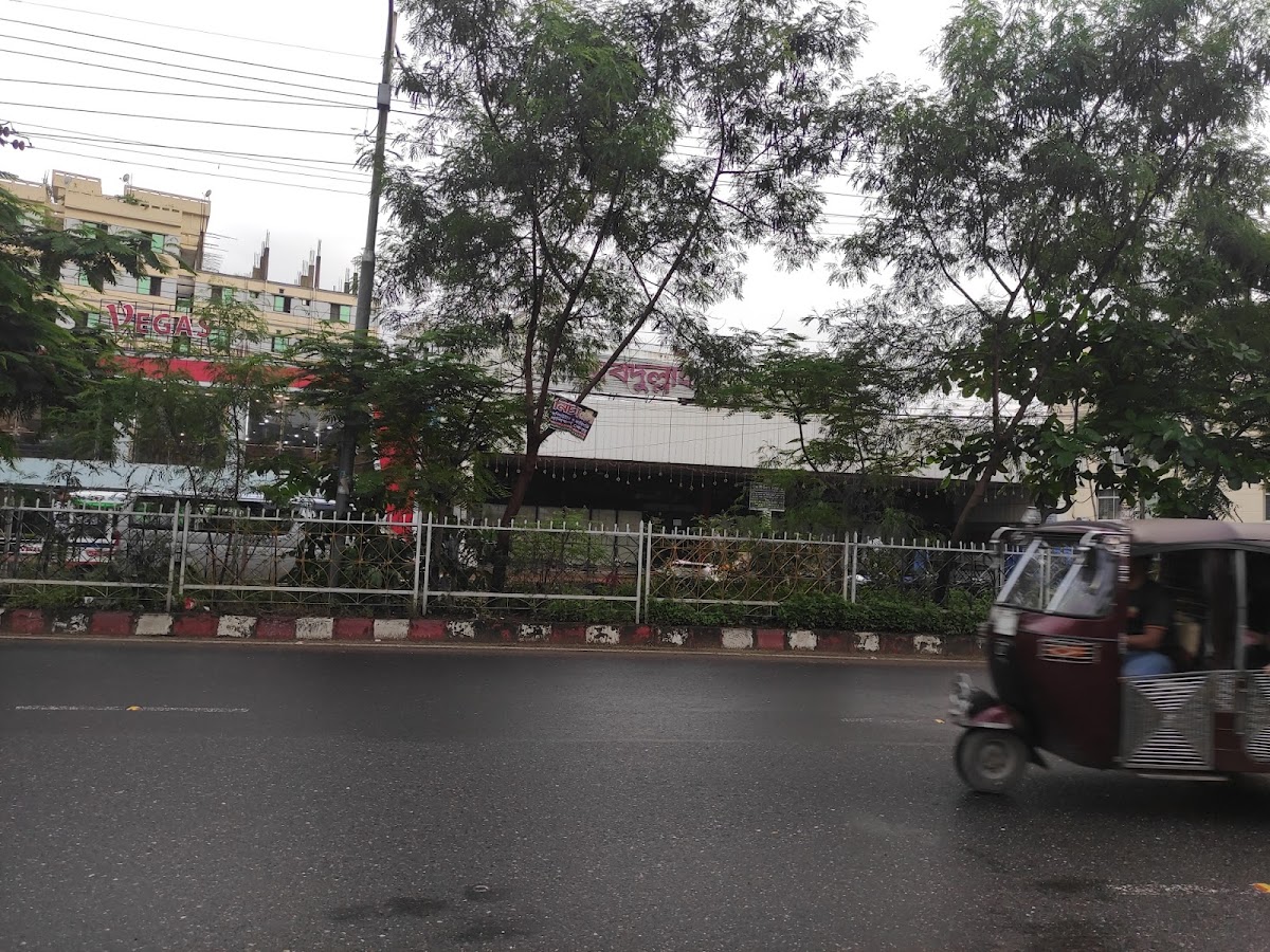 Faruk car care hospital - Photo 2