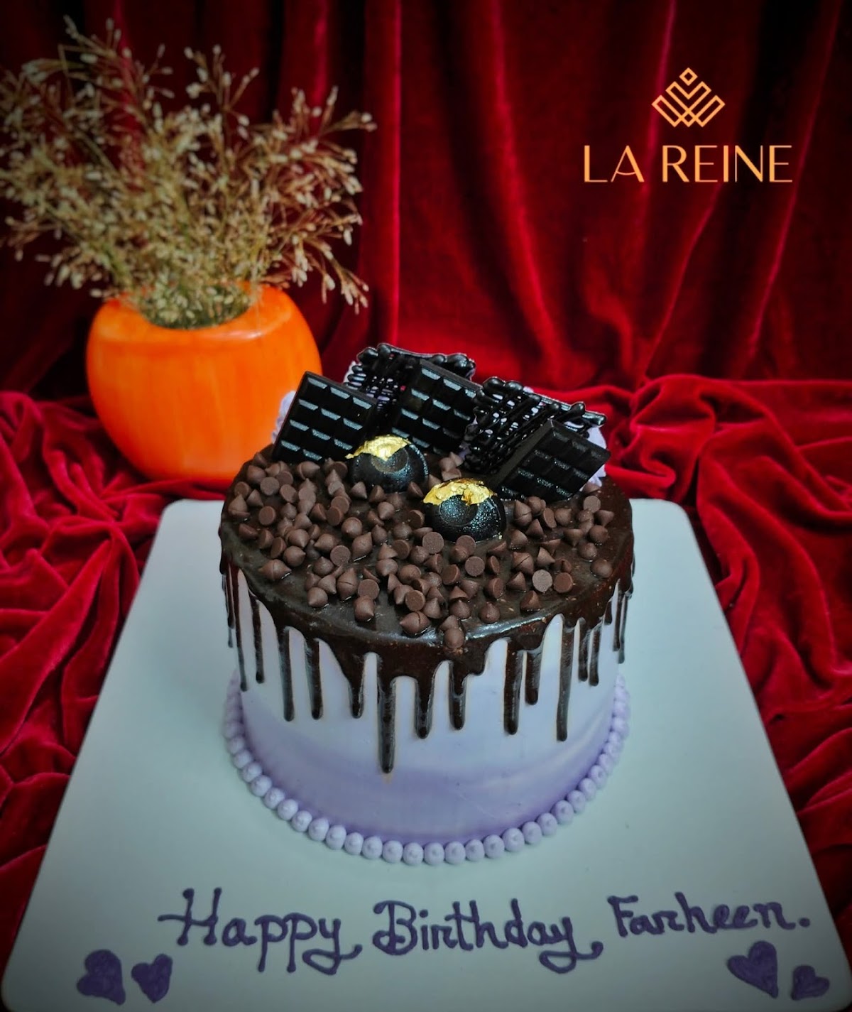 La Reine logo