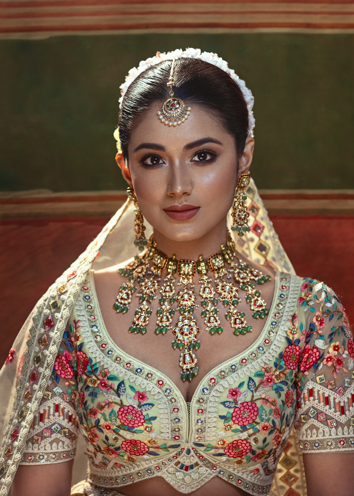 Makeover Finesse by Farhana Chaity logo