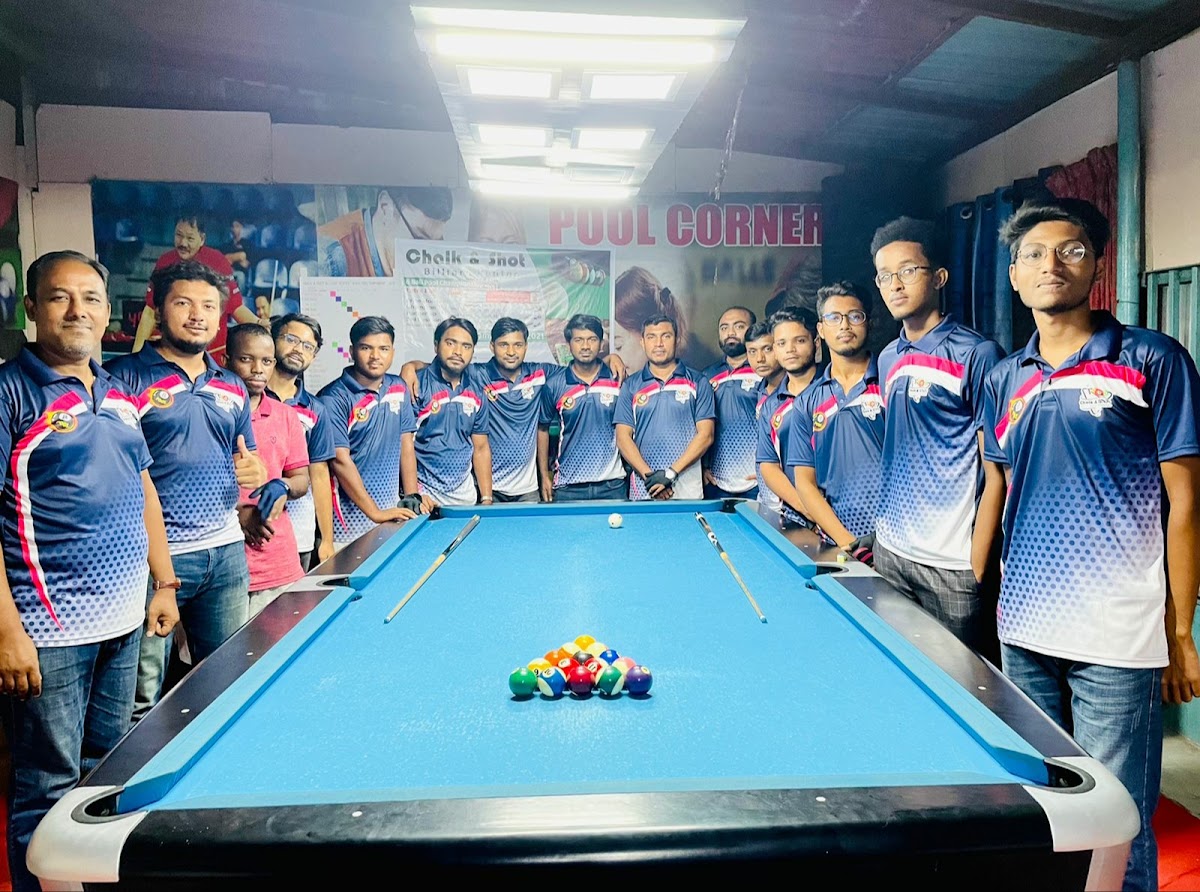 Chalk & Shot Billiard Club logo