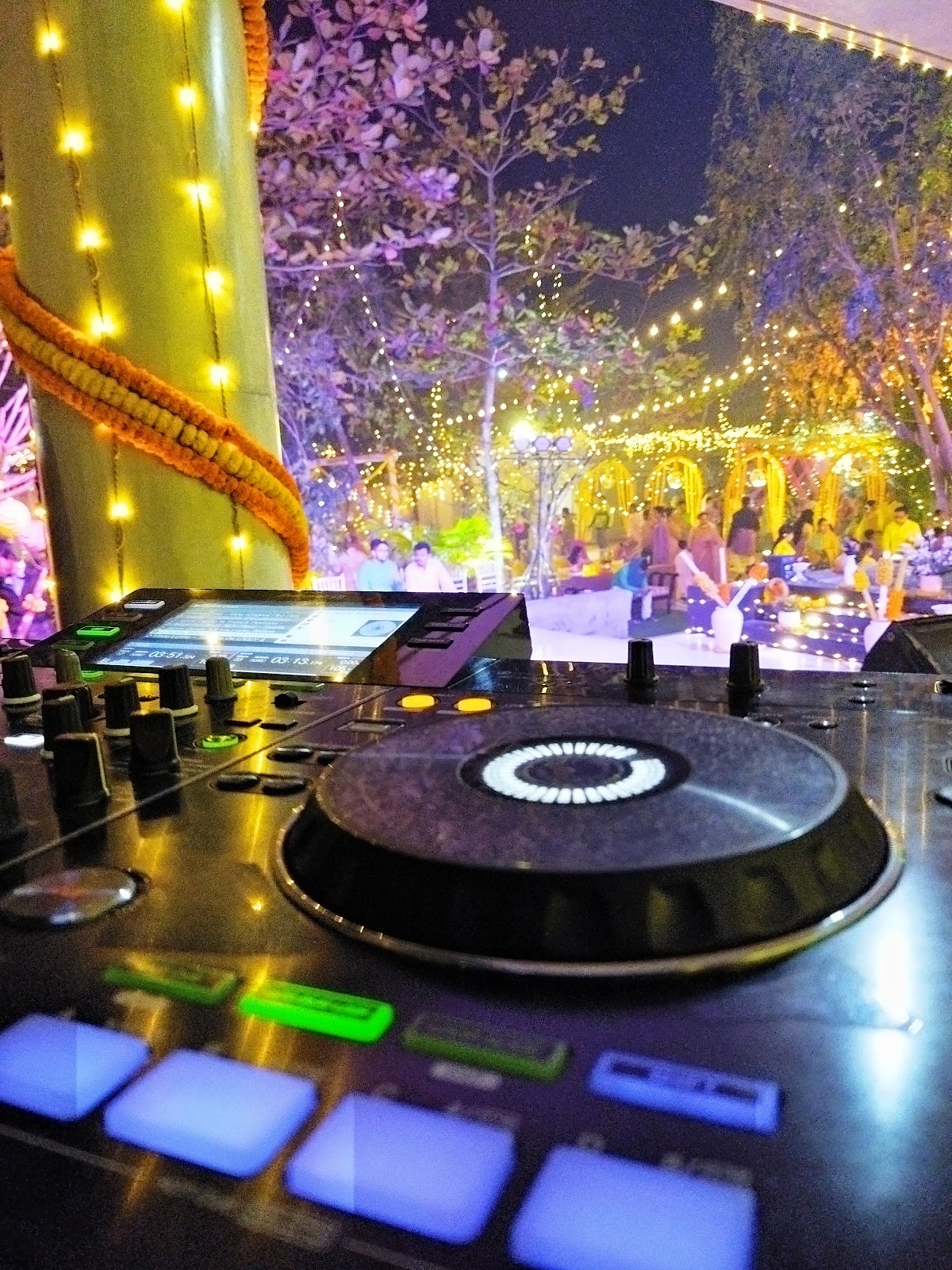 BEATZ - DJ House & Events logo