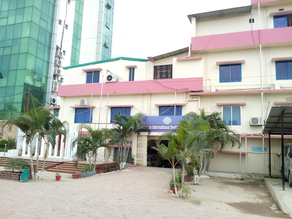 Chattogram International Dental College & Hospital (CIDCH) - Photo 3
