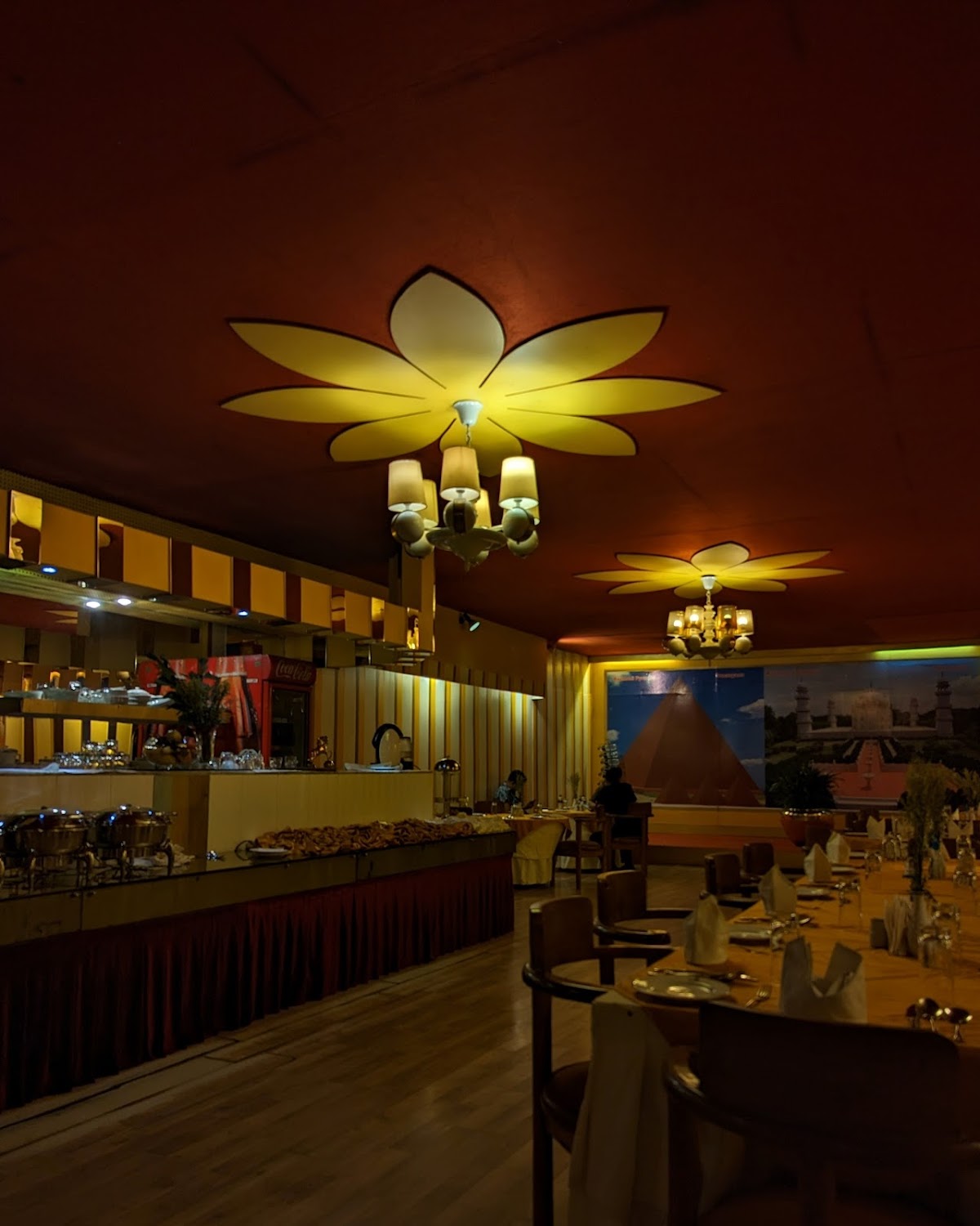 Hotel Razmoni Ishakha logo