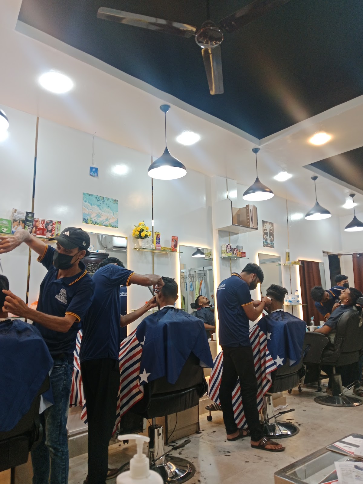 Perfect Cut Gent's Parlour & Premium Saloon logo