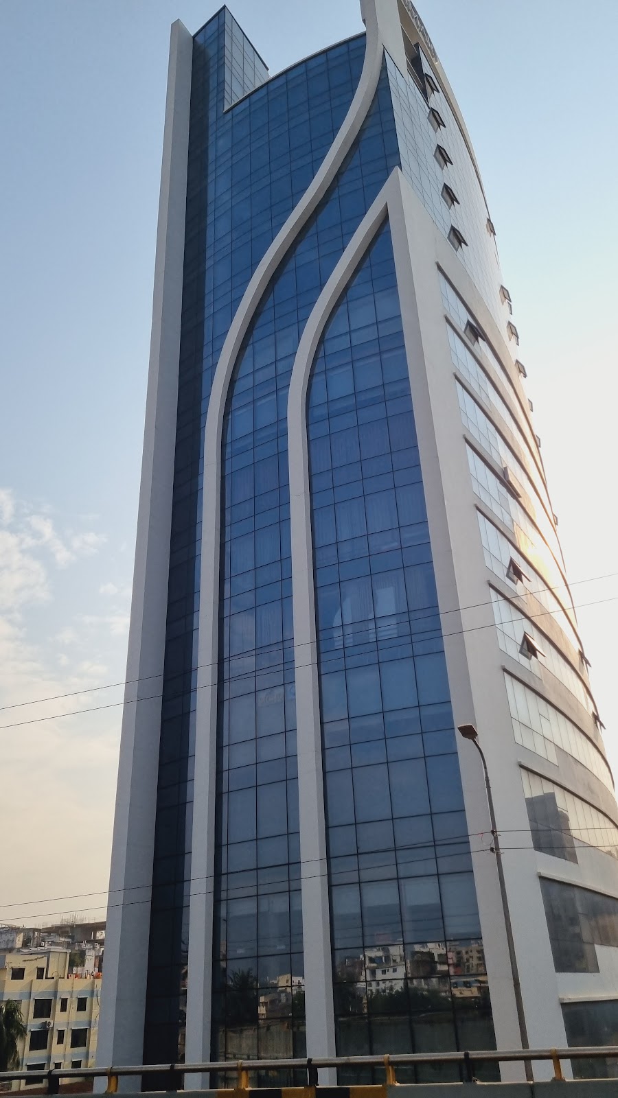 Sanmar Properties LTD. logo