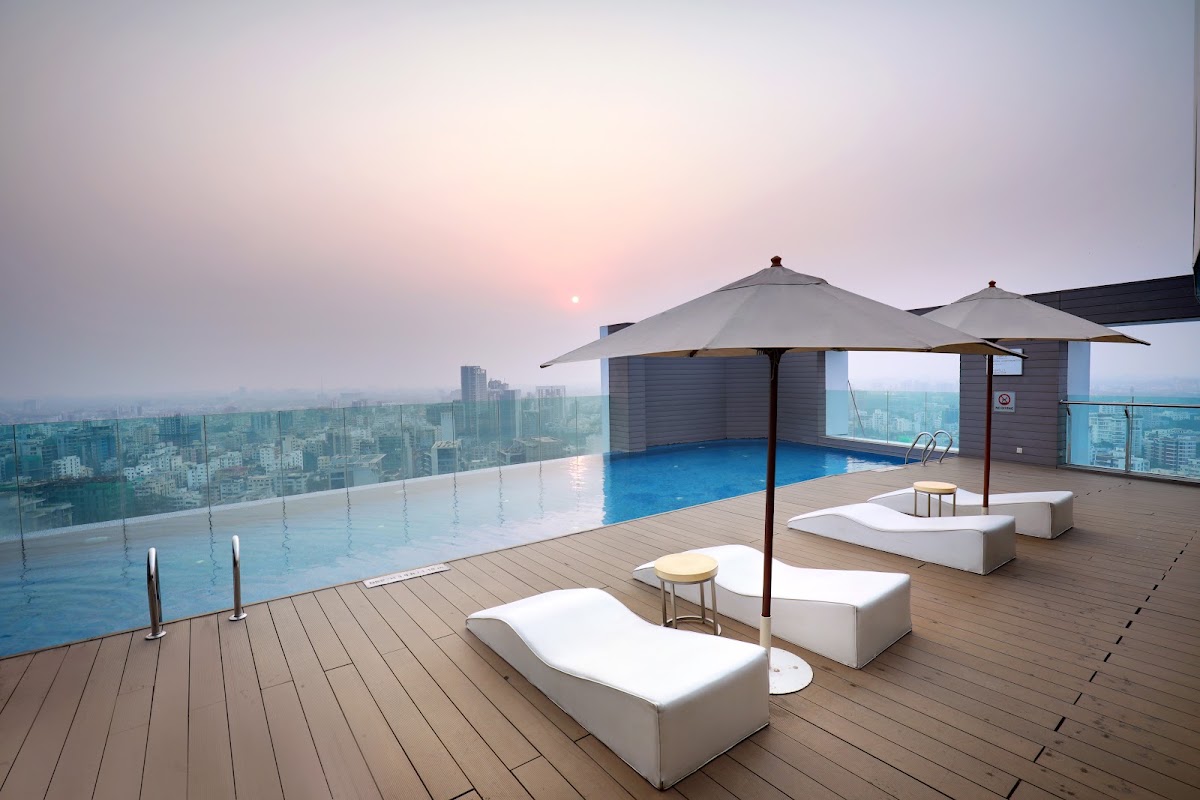 Crowne Plaza Dhaka Gulshan by IHG logo