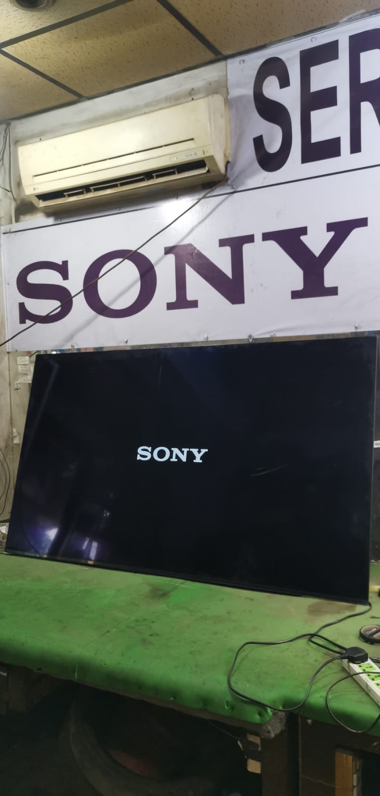Sony Service Center logo