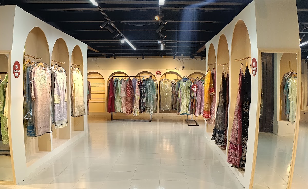 Touch Lady Beauty Lounge Halishahar - Photo 1
