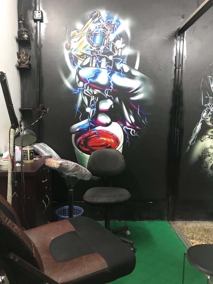 Karmaker Tatto Zone logo