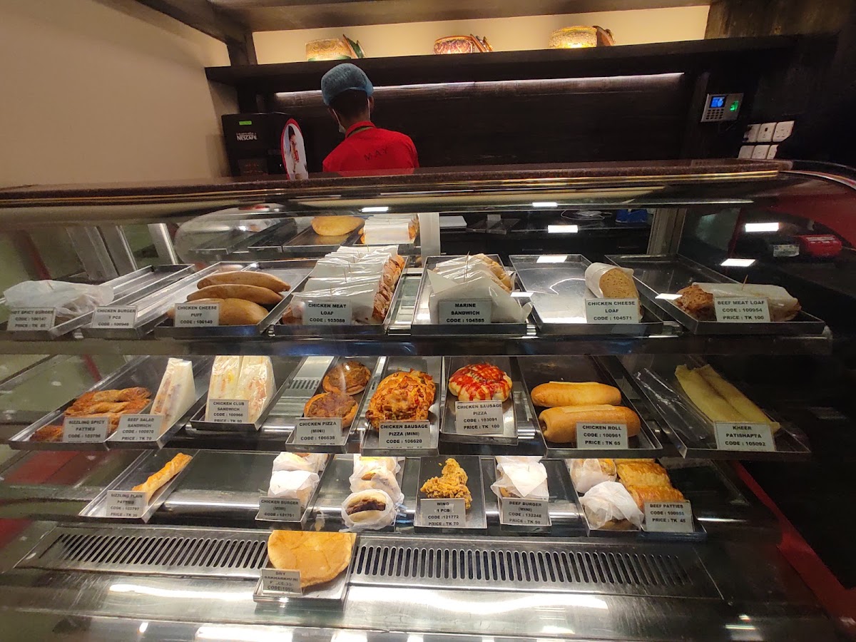 K Bakery logo